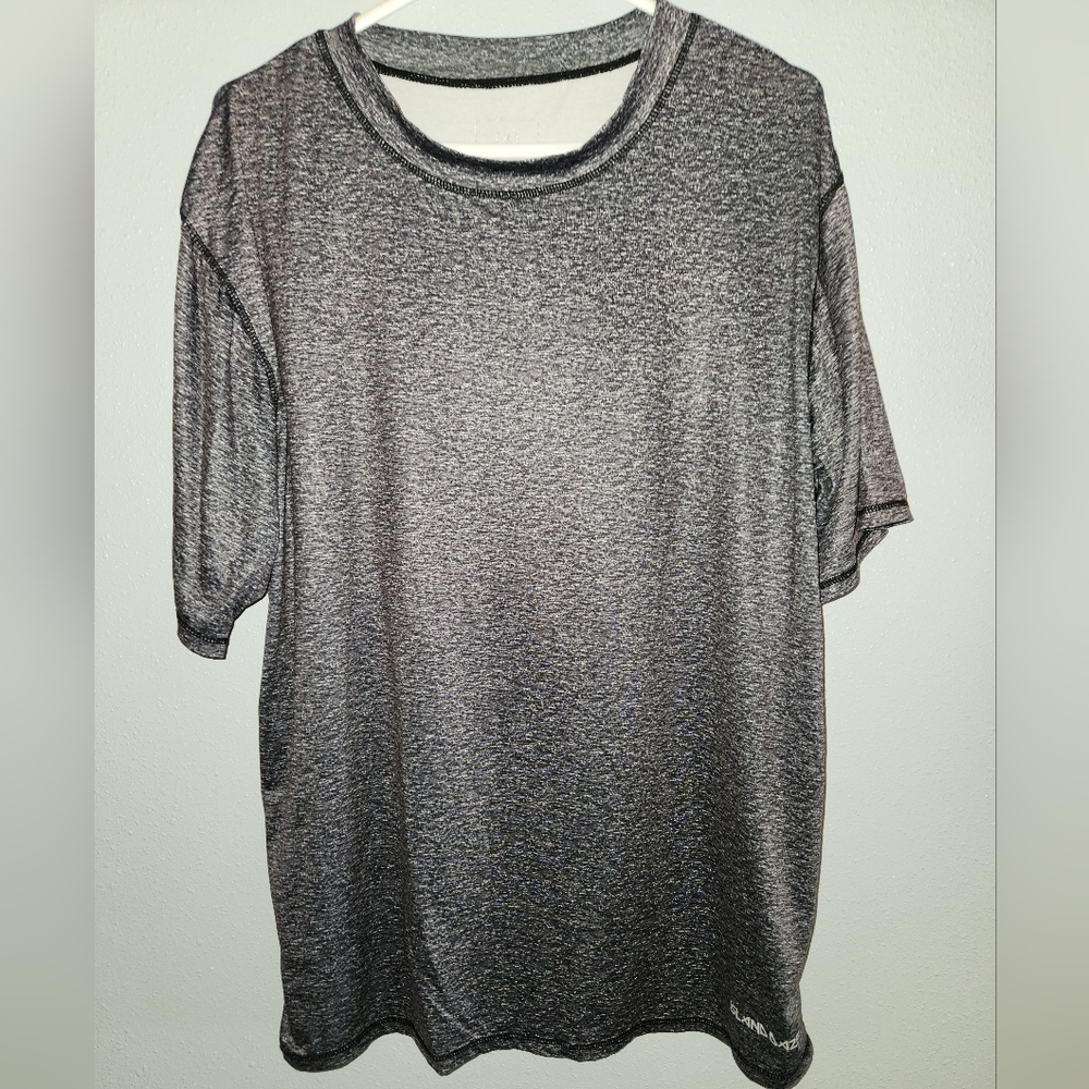 Island Daze T-Shirt Size XL Blue-gray